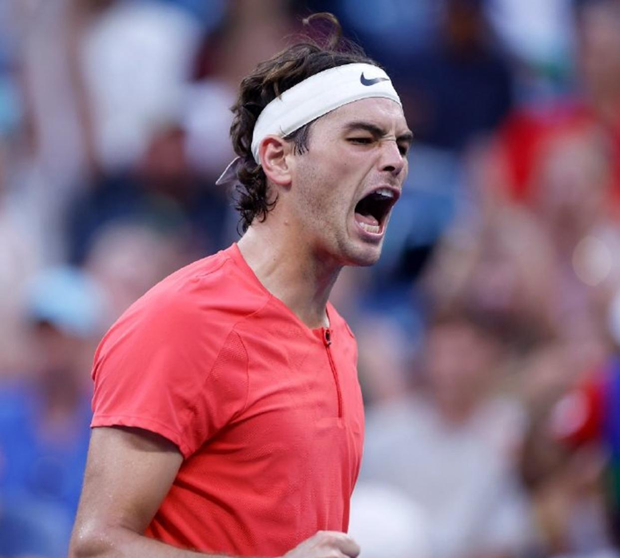 开云手机-德约科维奇连续十五场比赛得分超过险胜，法国队不断突破！-开云手机