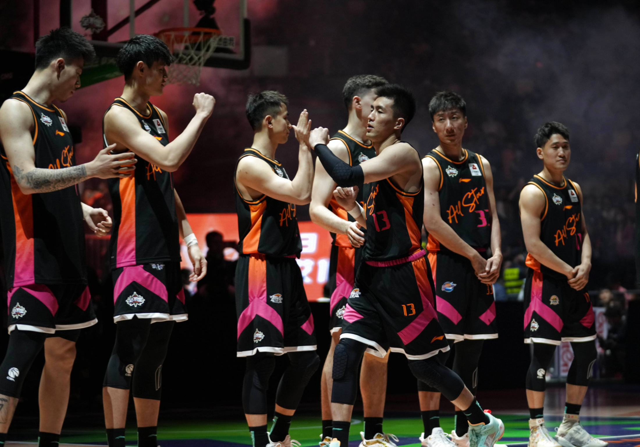 关键时刻突围战来临，亚特兰大围绕CBA常规赛回应争议，压力陡增，赛程密集仍需轮换